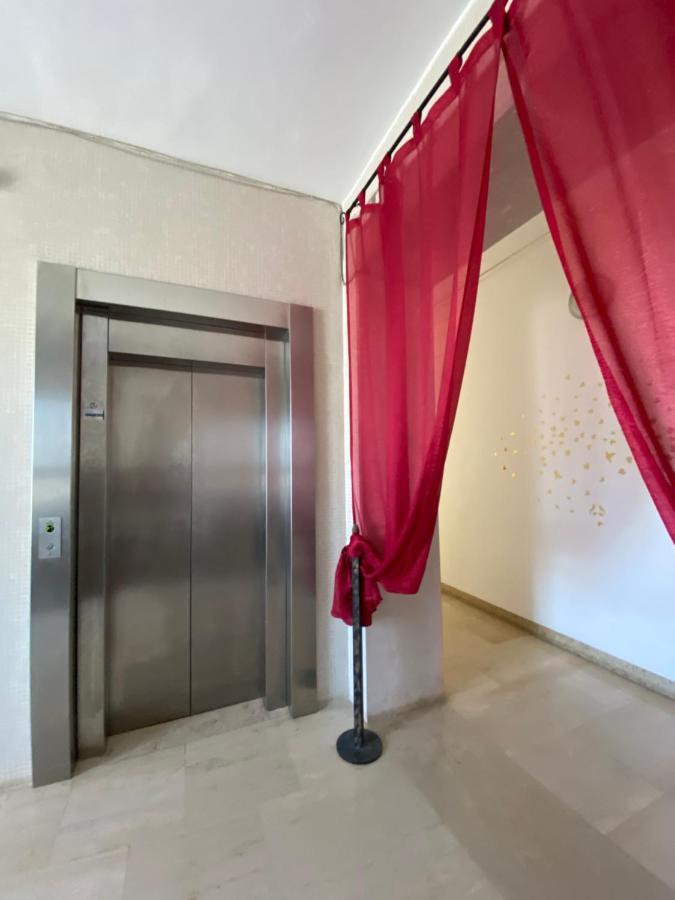 L'Attico Piazza Sant'Oronzo Bed & Breakfast Lecce Exterior photo
