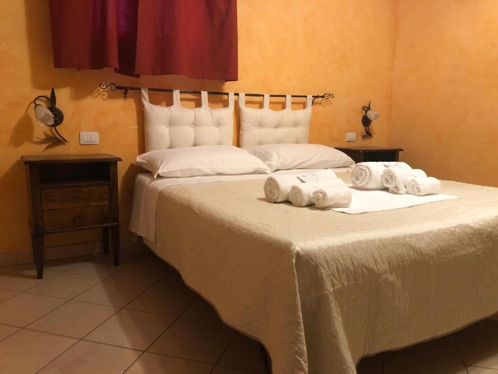 L'Attico Piazza Sant'Oronzo Bed & Breakfast Lecce Exterior photo